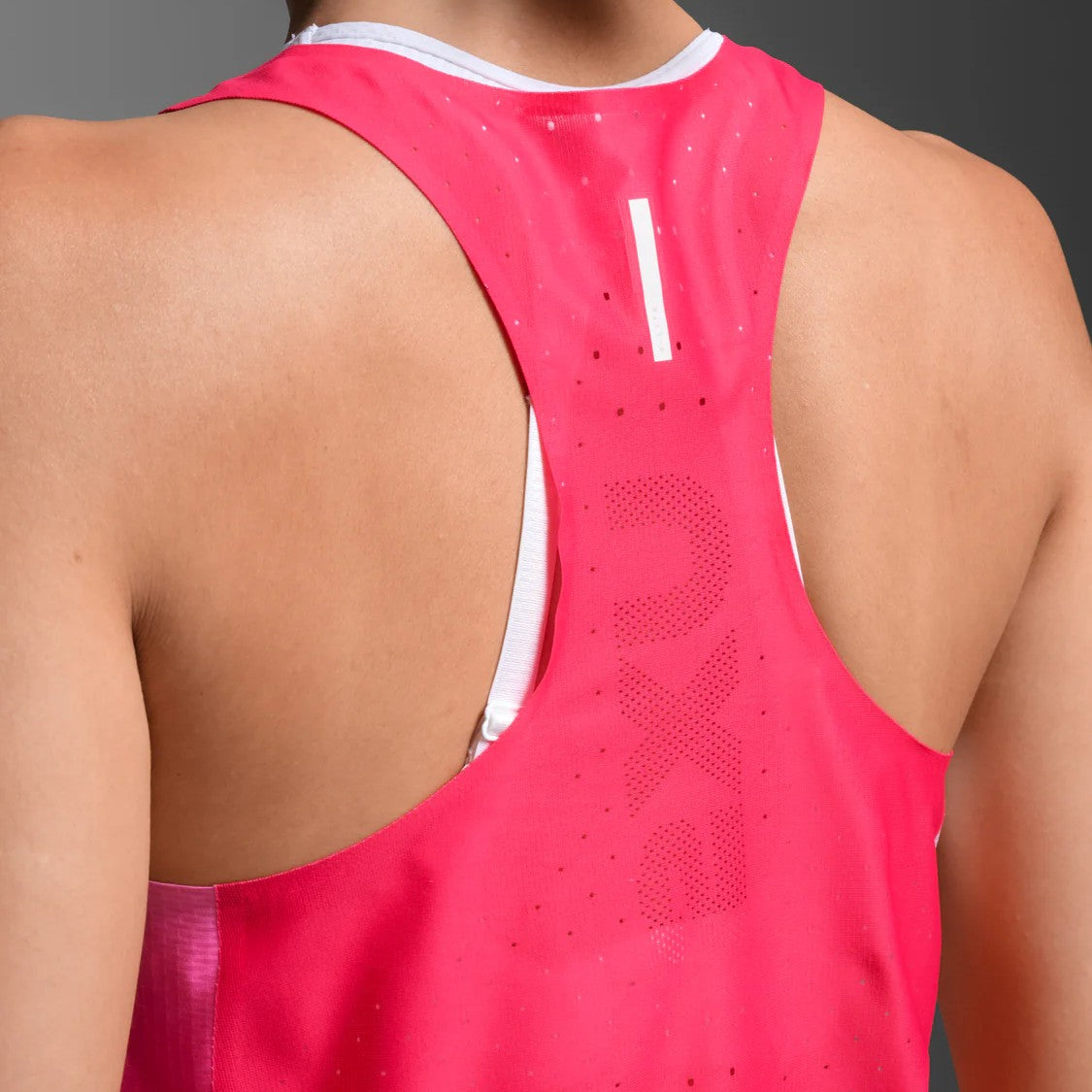 2XU Light Speed React Crop Singlet | Fuchsia Grad / White Reflective | Womens