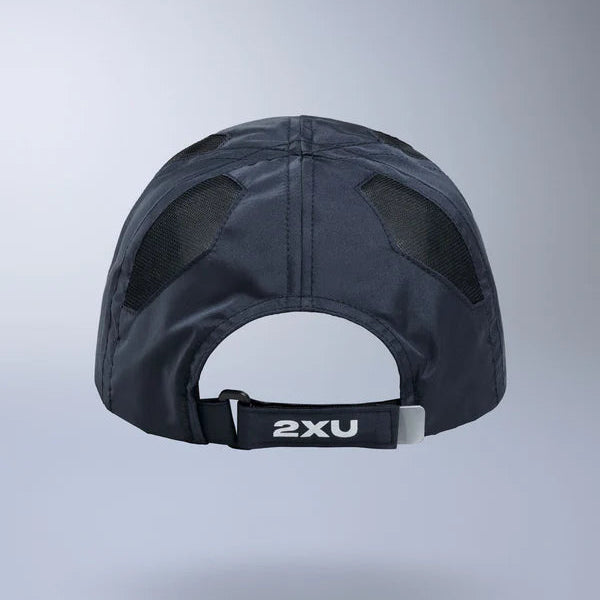 2XU Run Cap | Midnight / Silver