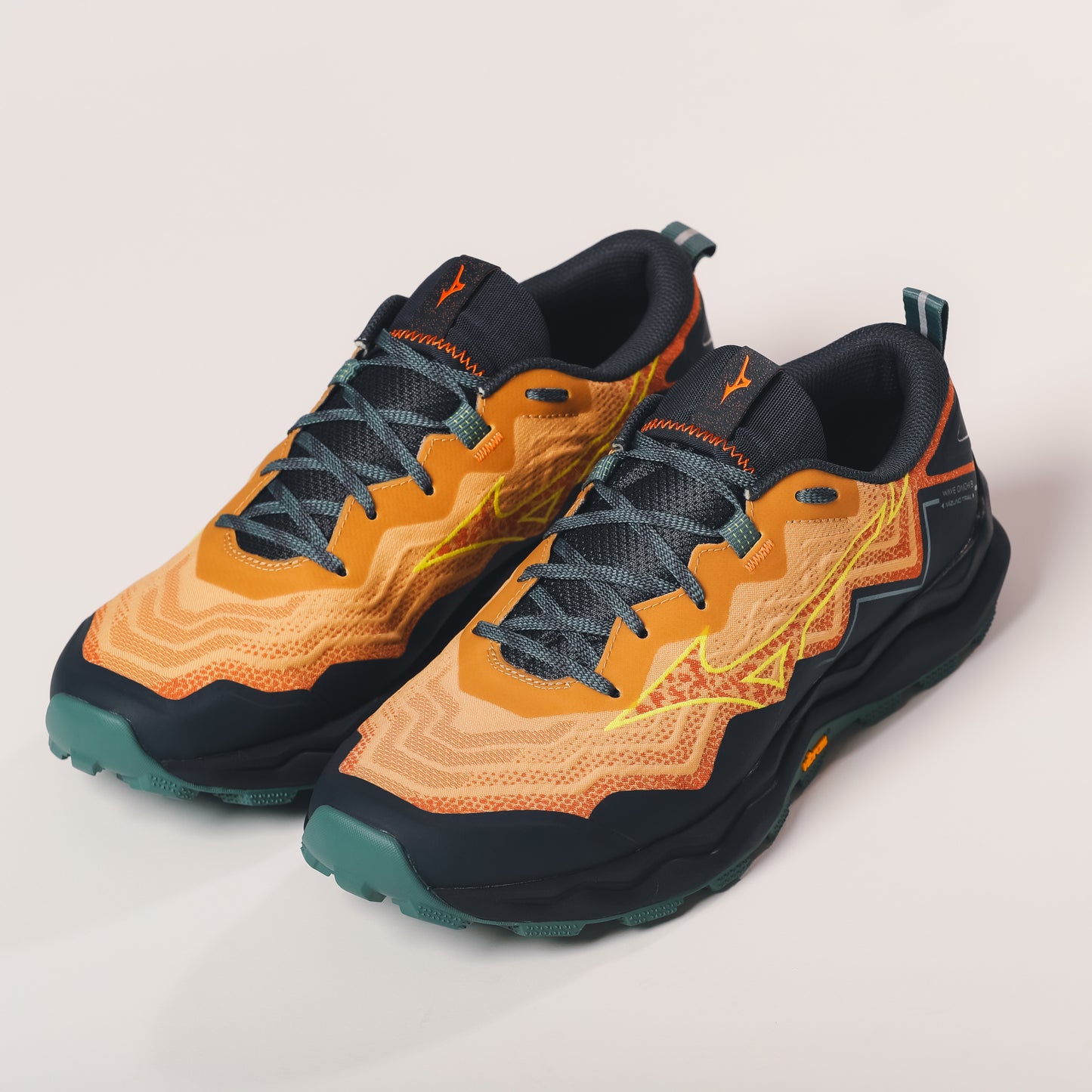 Mizuno Wave Daichi 9 | Sunburn / Fortune Yellow / North Atlantic | Mens