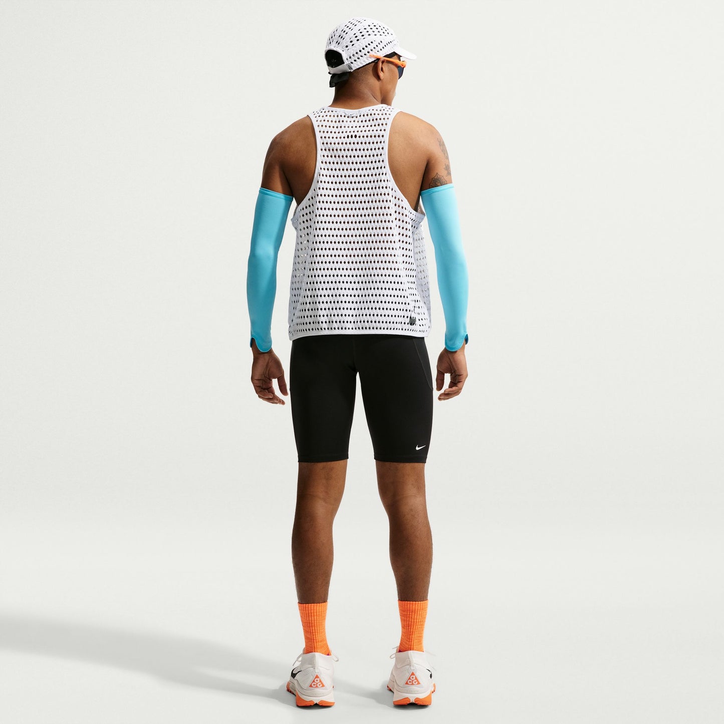 Nike ACG Radical AirFlow Tank Top | White / Anthracite | Mens