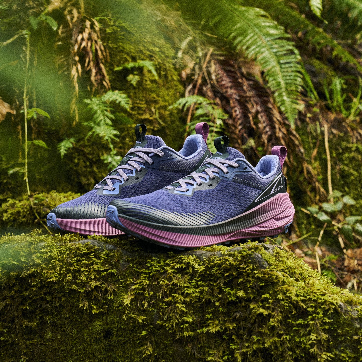 Altra Experience Wild 2 | Navy / Black | Womens