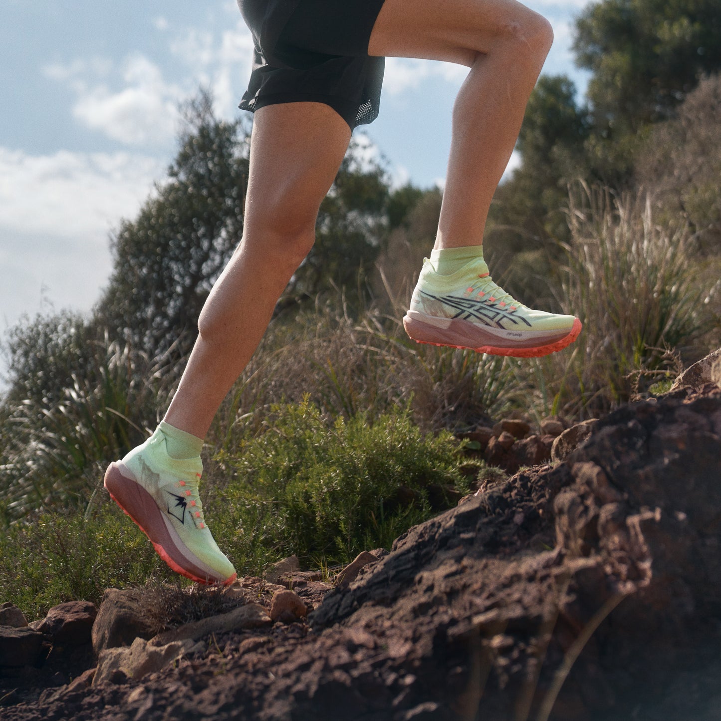 Asics Metafuji Trail 2 | Illuminate Yellow / Dark Aubergine | Unisex