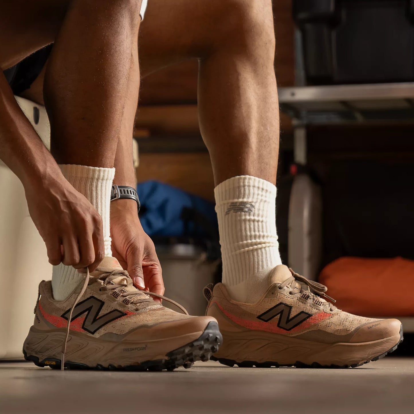 New Balance Fresh Foam X Hierro v9 | Desert Clay / Earth Shadow / Urgent Red | Mens