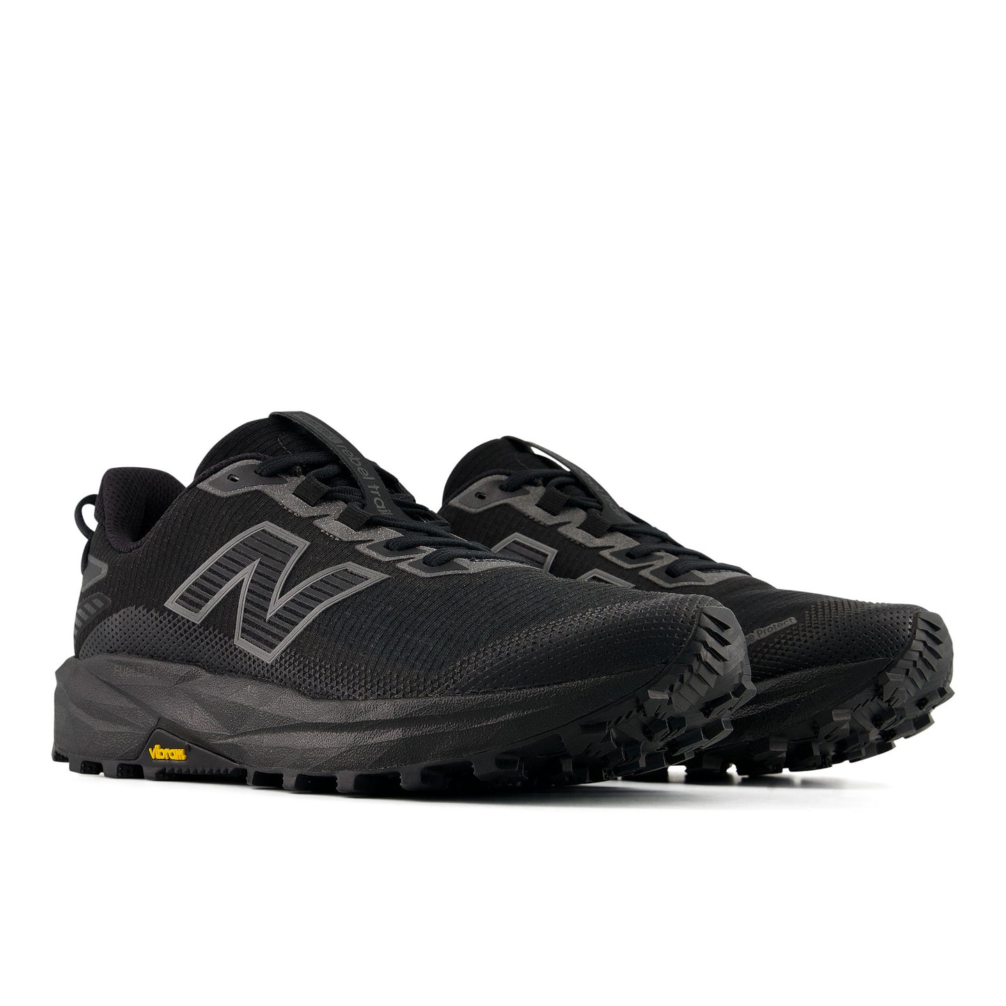 New Balance FuelCell Rebel Trail | Black / Black Metallic | Mens