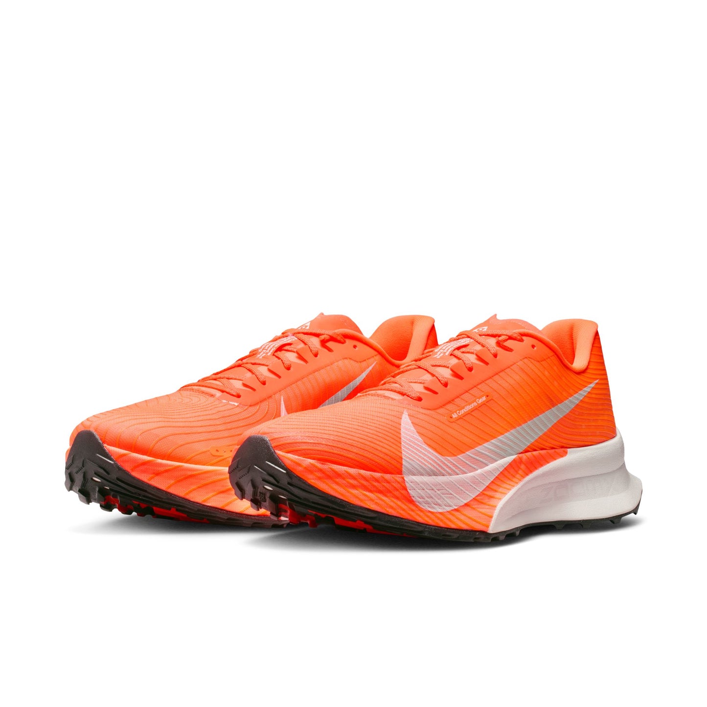 Nike ACG Ultrafly | Hyper Crimson / White / Total Orange | Unisex