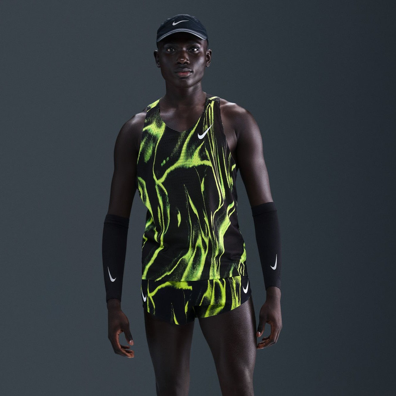 Nike AeroSwift Elite Entry Singlet | Mens Lightweight Racing and