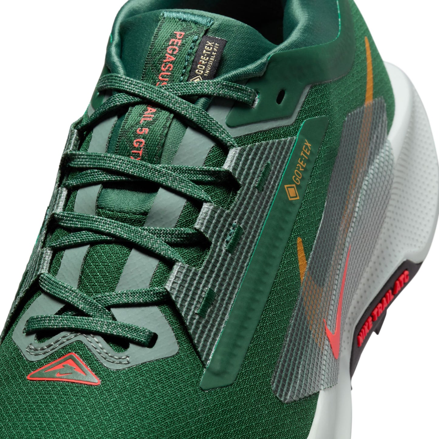 Nike Pegasus Trail 5 GORE-TEX | Fir / Bright Crimson / Clay Green | Mens