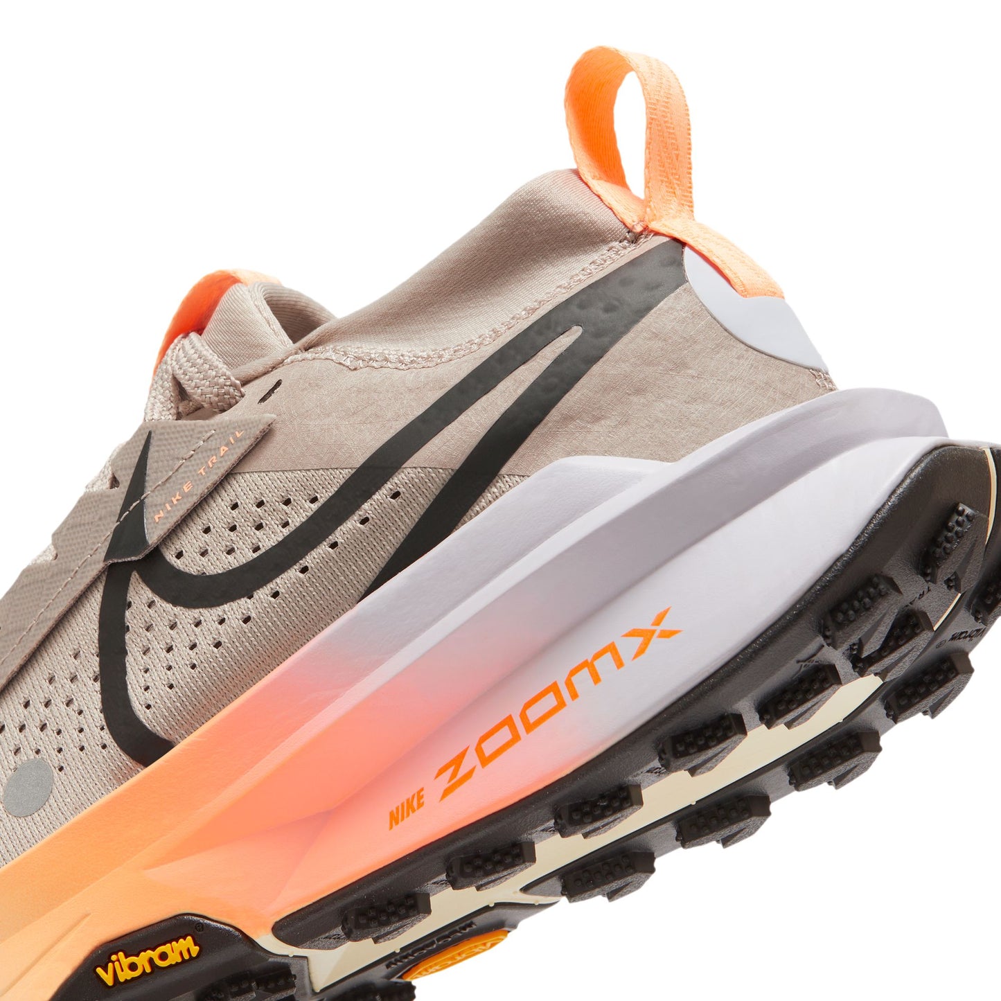 Nike Zegama 2 | Malt / Black / Ghost / Alabaster | Womens