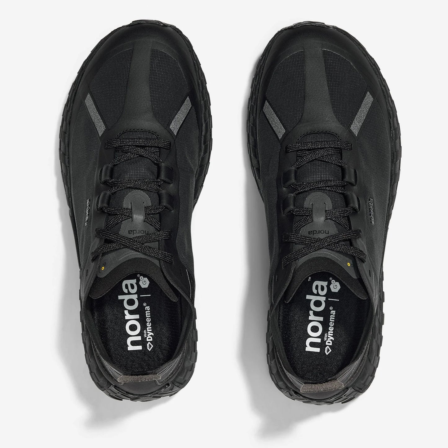 norda 001A | Stealth Black | Mens