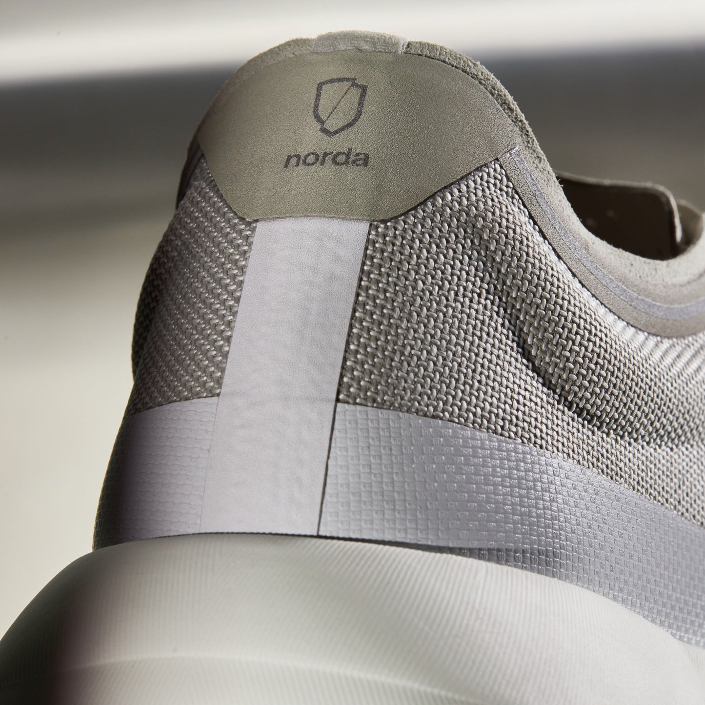 norda 005 | Neve | Womens
