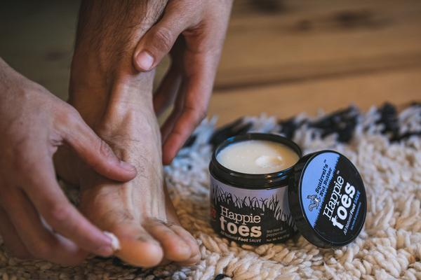 Squirrel's Nut Butter | Happie Toes Foot Salve | Tub