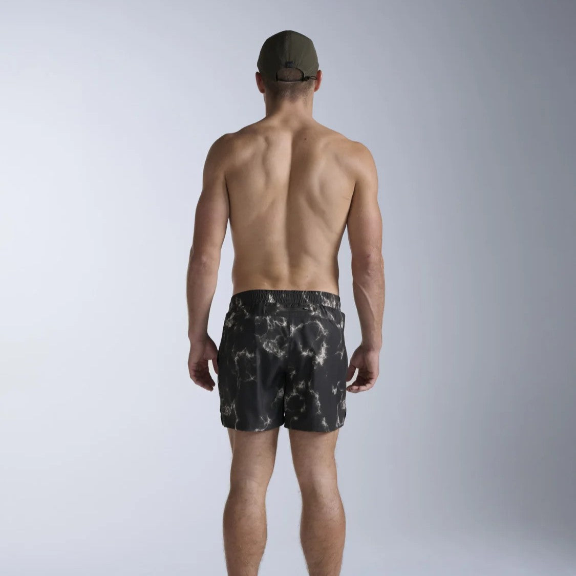 2XU Aero 5 Inch Shorts | Flint Synapse / Black Reflective | Mens