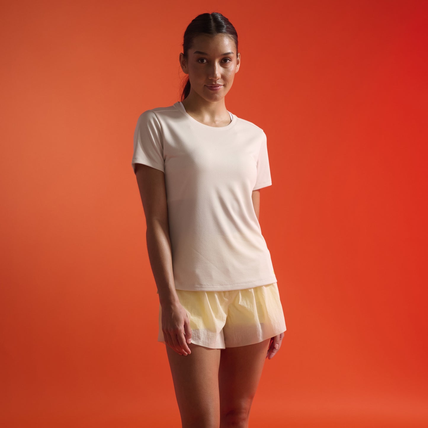 2XU Aero Hi-Rise 2-in-1 Shorts | Fog / Wattle Mist Reflective | Womens