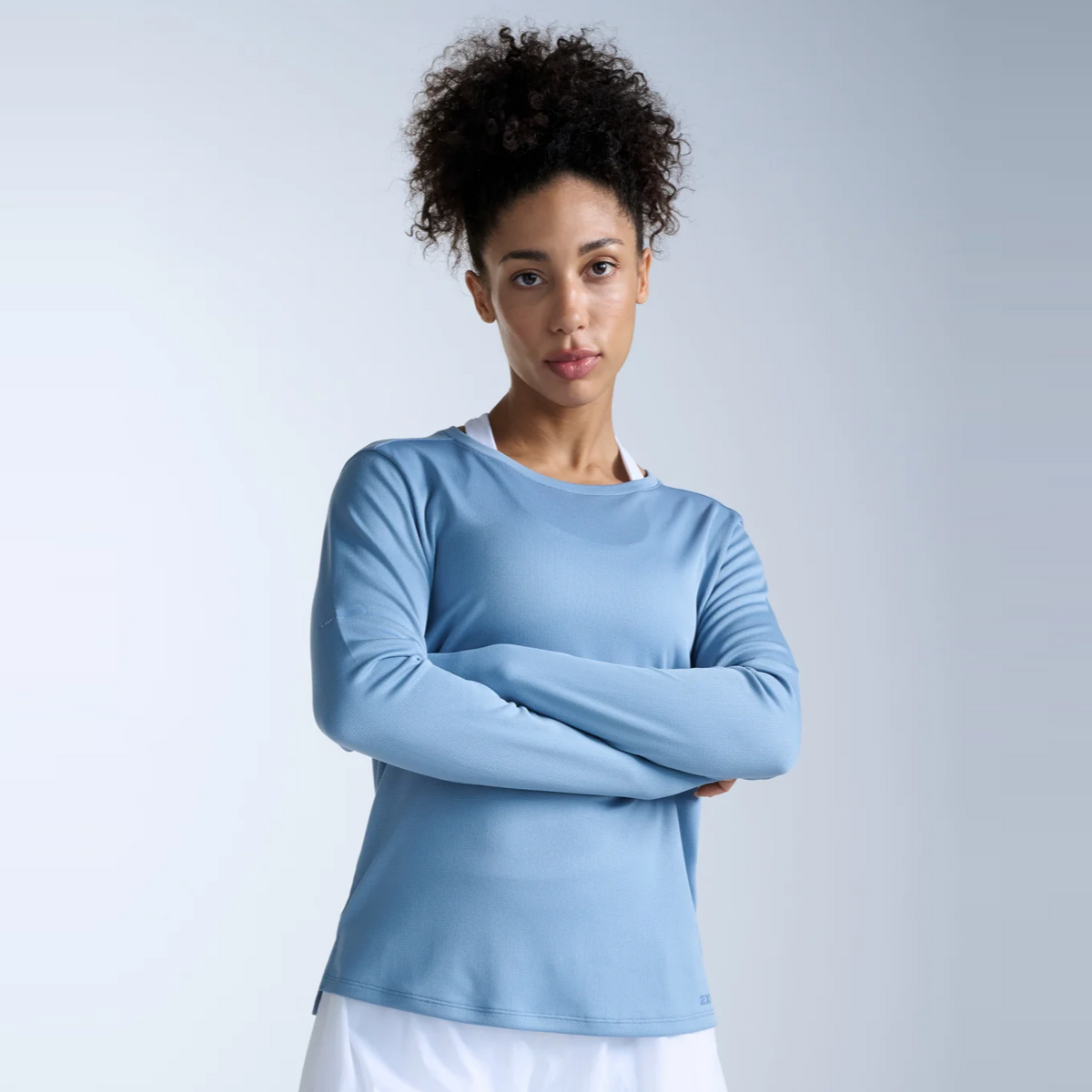 2XU Aero Mesh Long Sleeve Tee | Blue Shade / Blue Shade Reflective | Womens