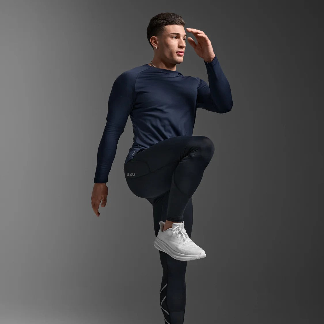 2XU Aero Mesh Long Sleeve Tee | Midnight / Silver Reflective | Mens