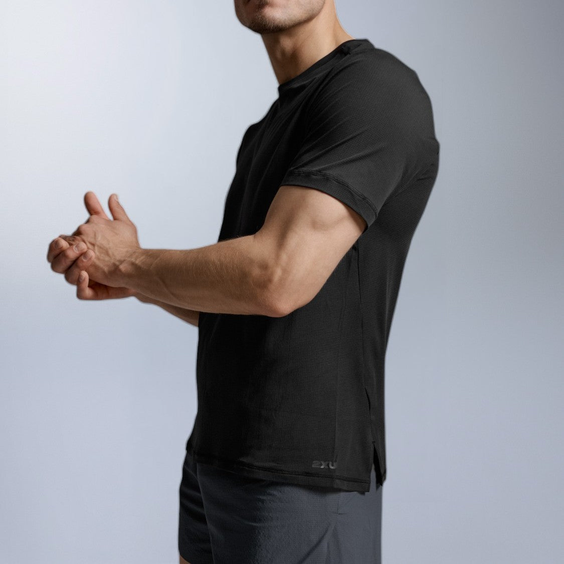 2XU Aero Trail Tee | Black / Black Reflective | Mens