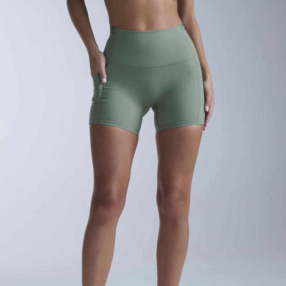 2XU Form Stash Hi-Rise 4" Compression Short | Fern | Womens