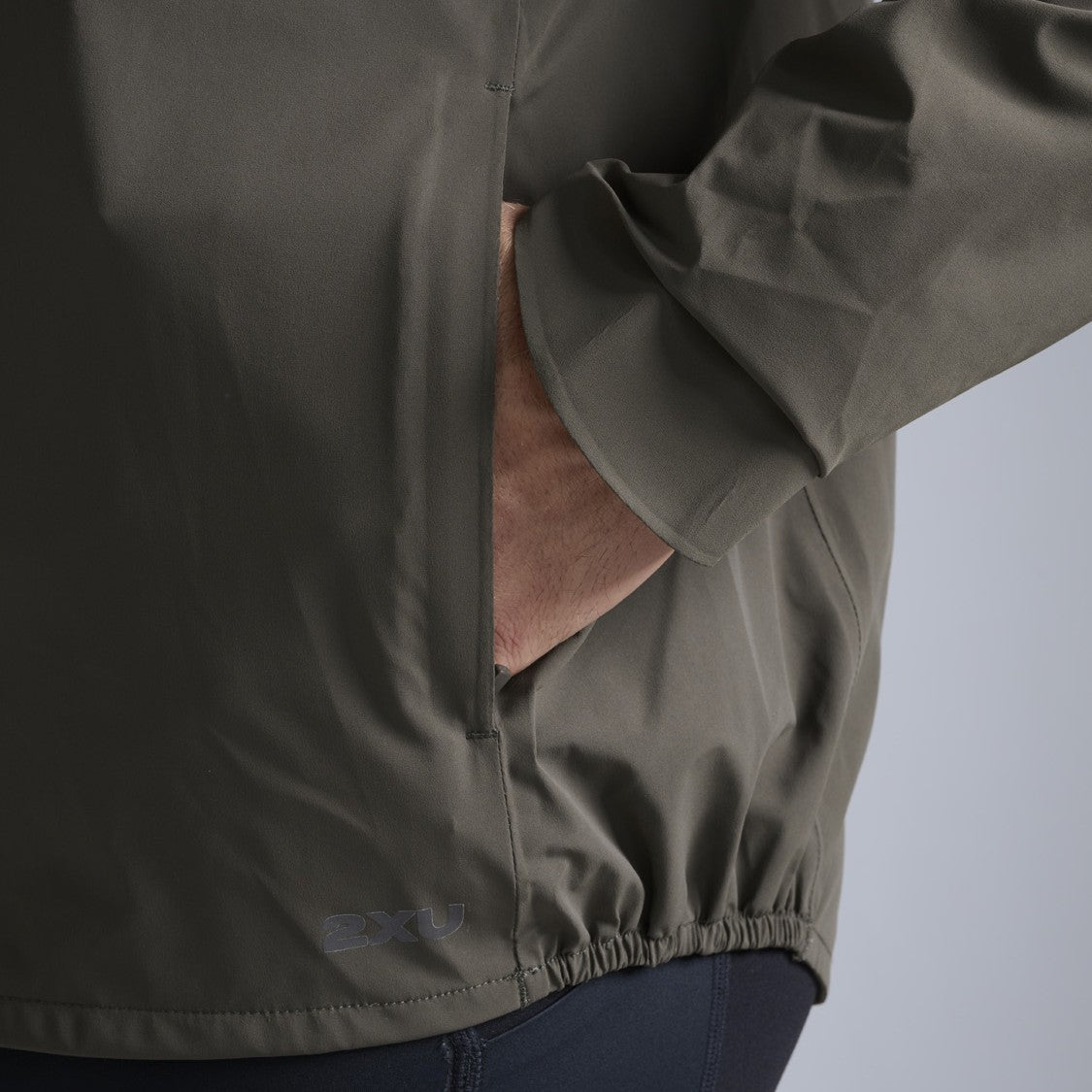 2XU Ignition Shield Waterproof Jacket | Flint / Black Reflective | Mens