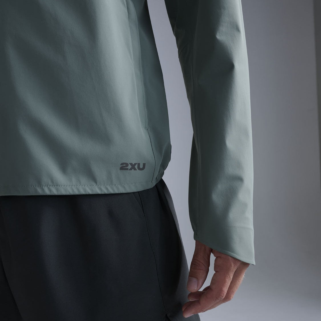 2XU Ignition Shield Waterproof Jacket | Olive Leaf / Black Reflective | Mens