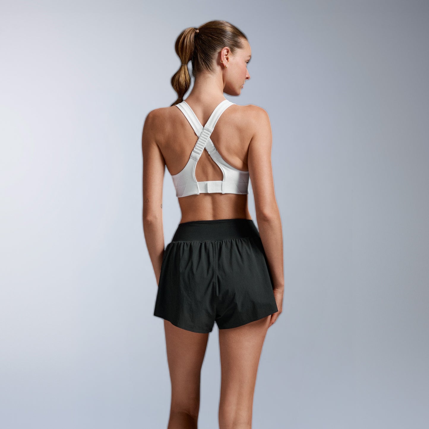 2XU Light Speed High Impact Bra | White / Silver Reflective | Womens