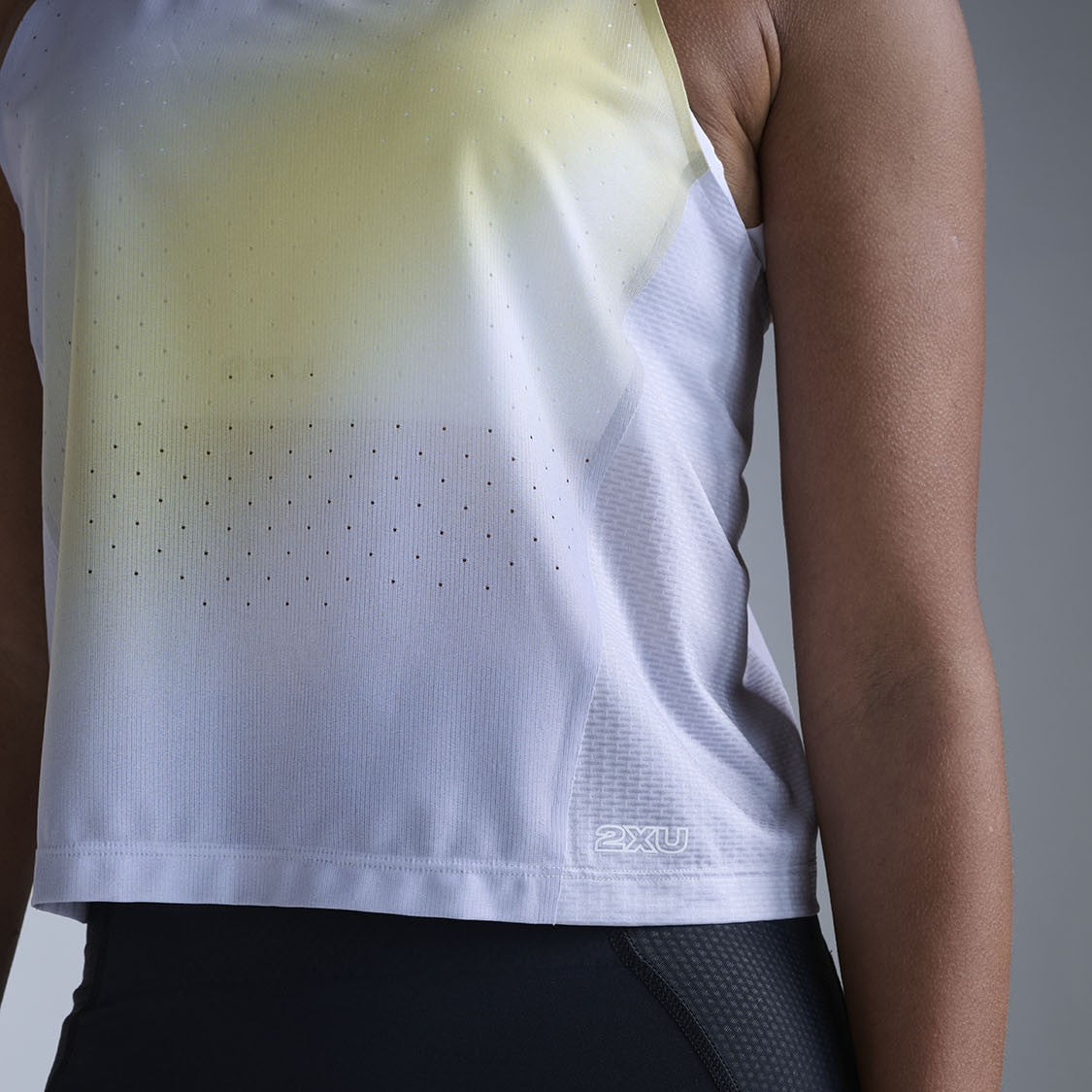 2XU Light Speed React Crop Singlet | Lemon Mist / White Reflective | Womens