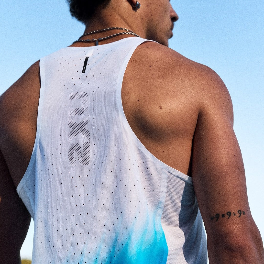 2XU Light Speed React Singlet | Blue Gradient / Black Reflective | Mens