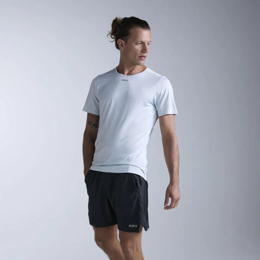 2XU Light Speed Tech Tee | Moonstone / Black Reflective | Mens