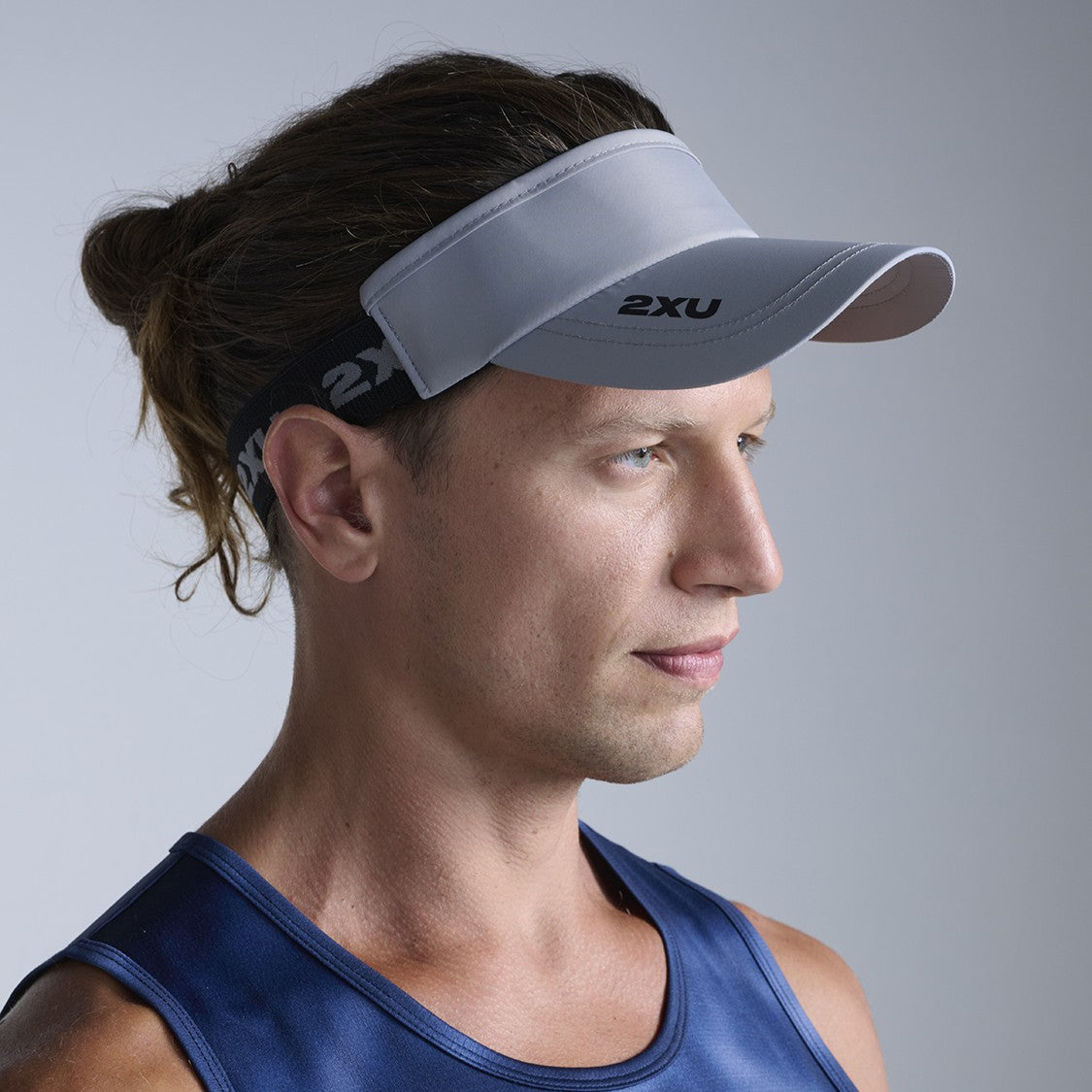 2XU Performance Visor | Weathervane / Black