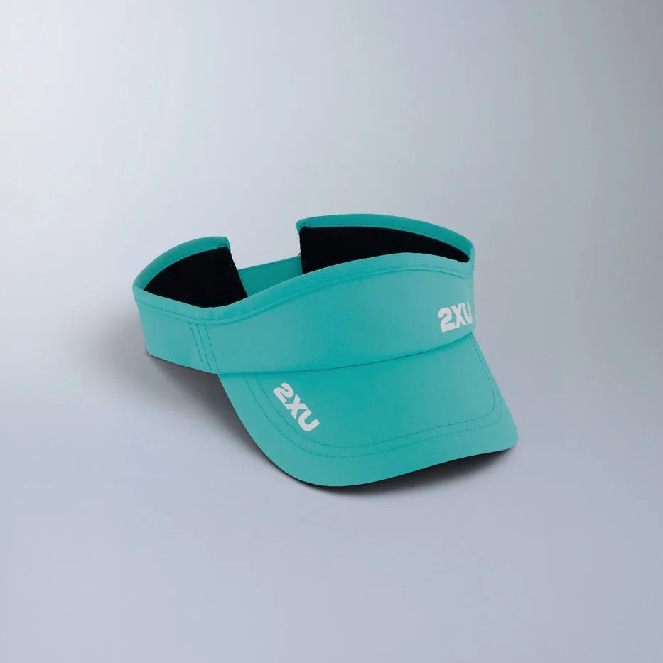 2XU Run Visor | Aurora / White