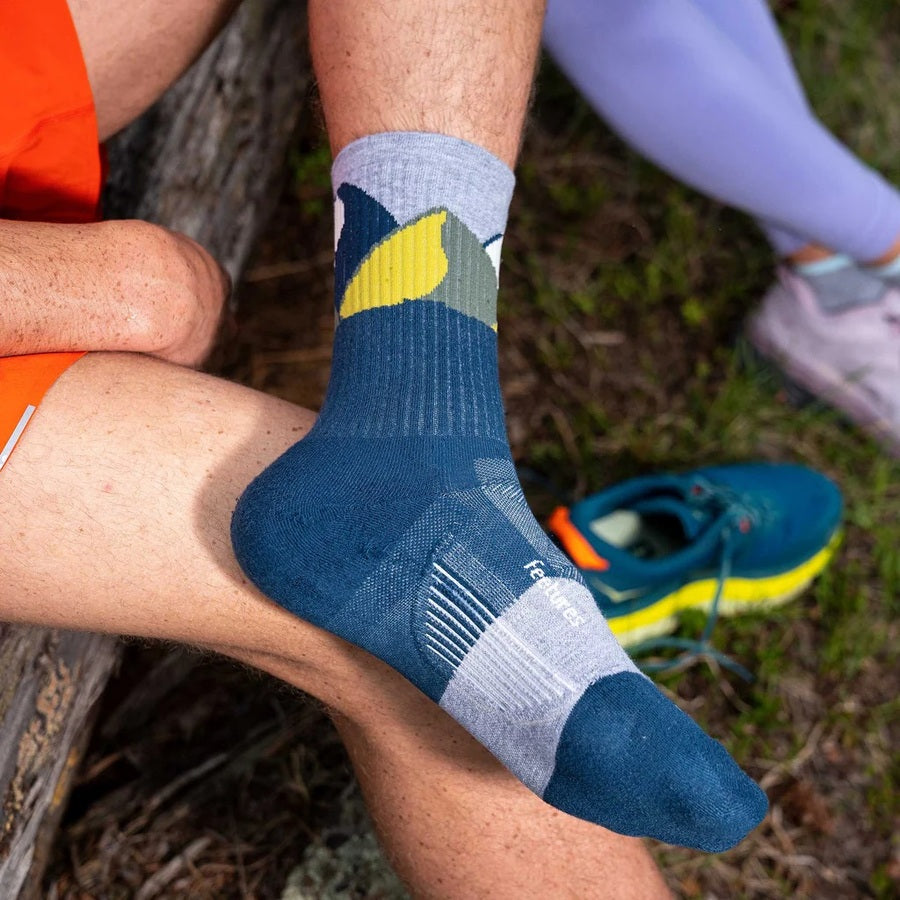 Feetures Trail | Max Cushion | Mini-Crew | Navy Summit