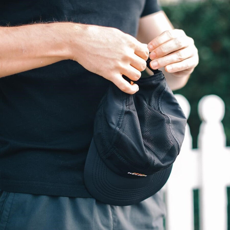 Helios Ultralight 7 Panel Running Cap | Soft Brim | Black