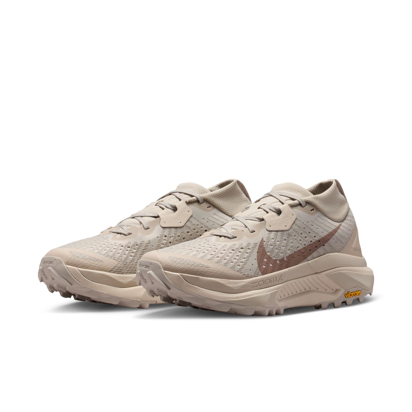 Nike ACG Zegama | Cream II / Safety Orange / Light Orewood Brown | Womens