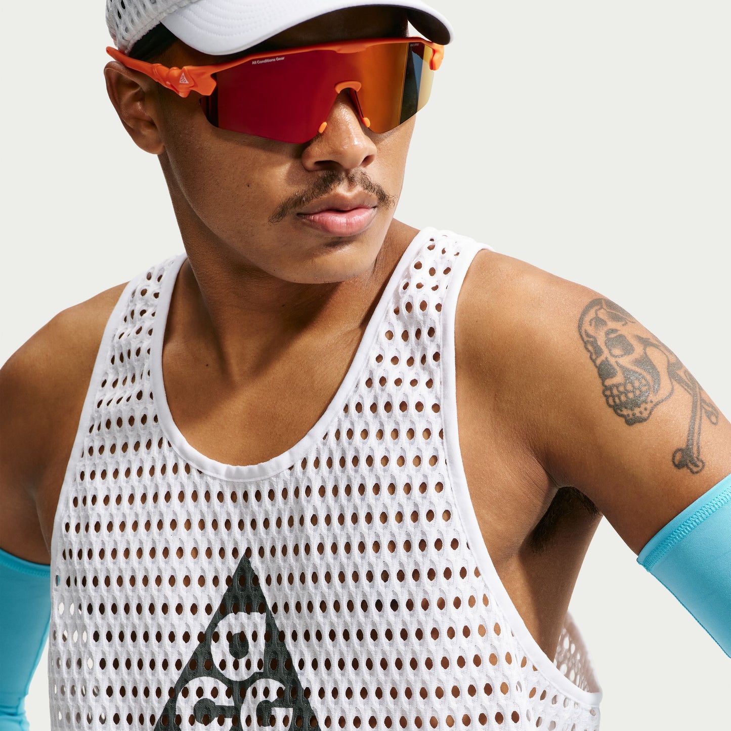 Nike ACG Radical AirFlow Tank Top | White / Anthracite | Mens