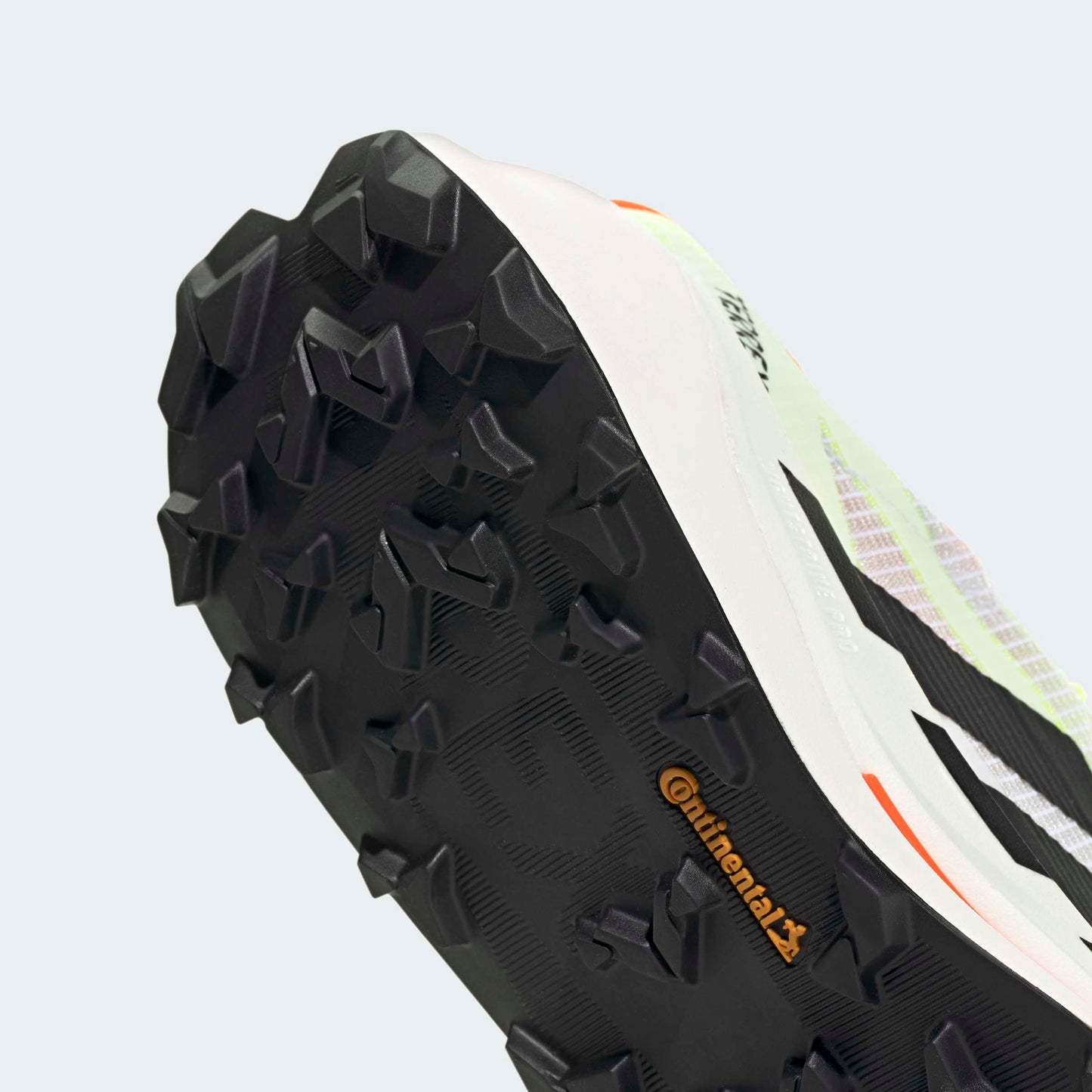 adidas Terrex Agravic TT | Cloud White / Core Black / Impact Orange | Womens