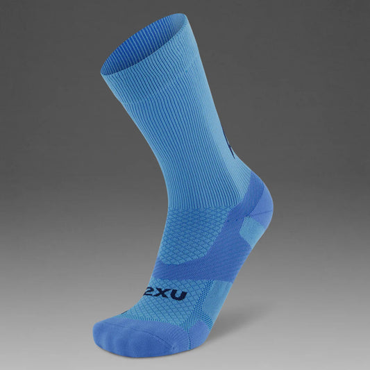 2XU Vectr Socks | Light Cushion | Crew Length | Azure Blue / Surf
