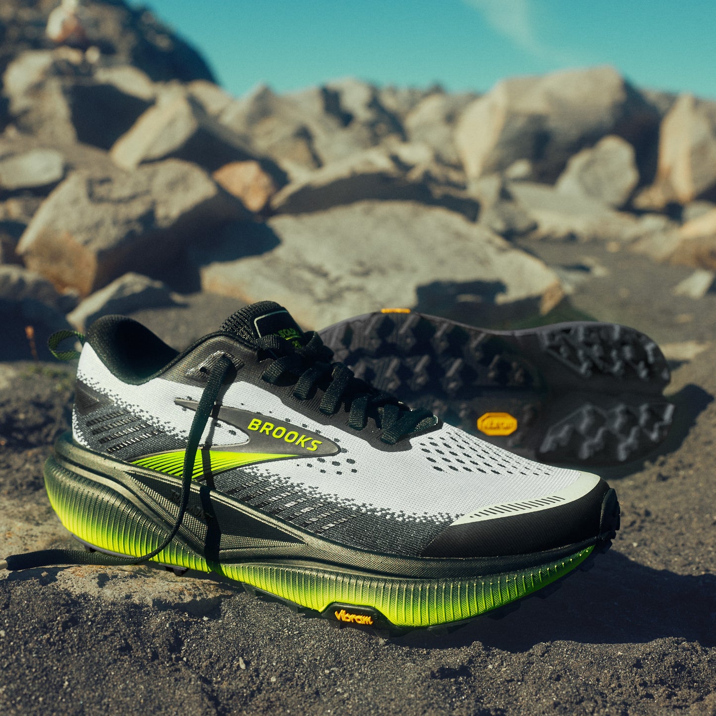 Brooks Cascadia 20 Wide | Grey / Black / Nightlife | Mens