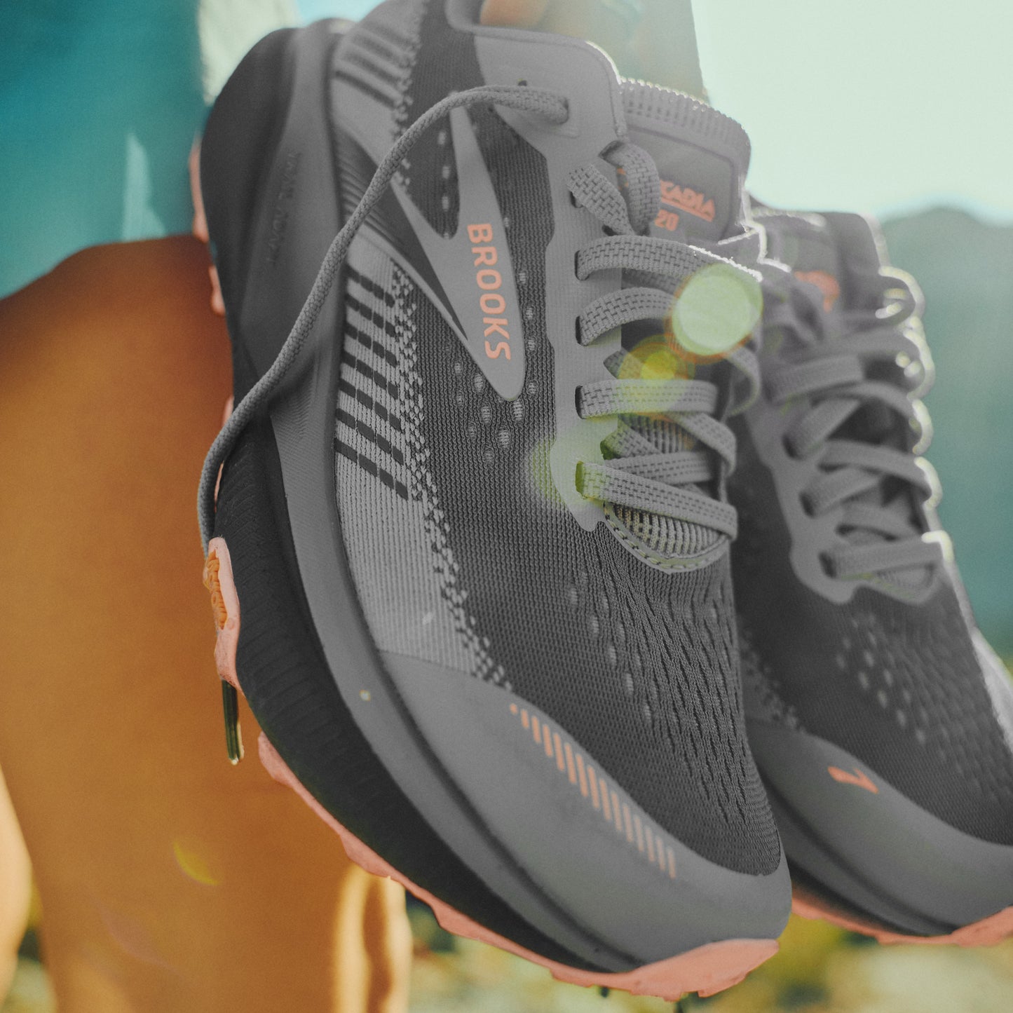 Brooks Cascadia 20 | Grey / Grey / Peach | Womens