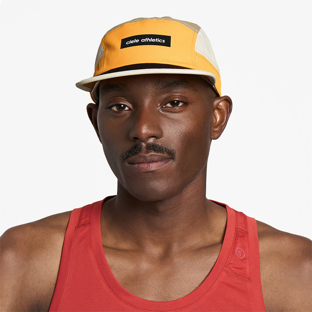 ciele GOCap Field | Iconic Bar | Clementine Sand