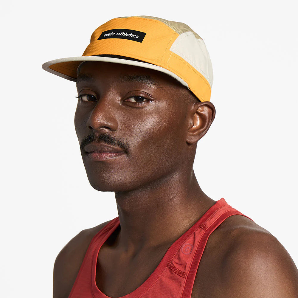 ciele GOCap Field | Iconic Bar | Clementine Sand