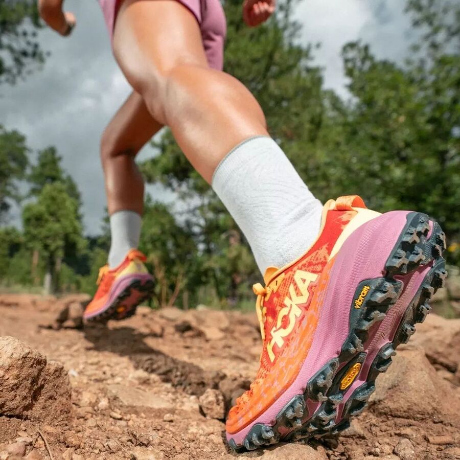 Hoka Speedgoat 6 | Sherbet / Beet Root | Womens