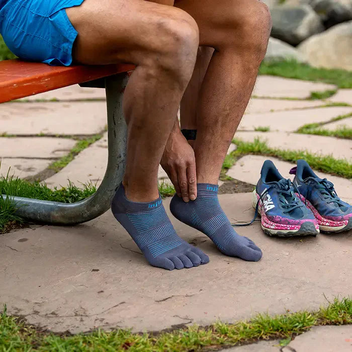 Injinji Run Sock | Lightweight | No Show | Carbon