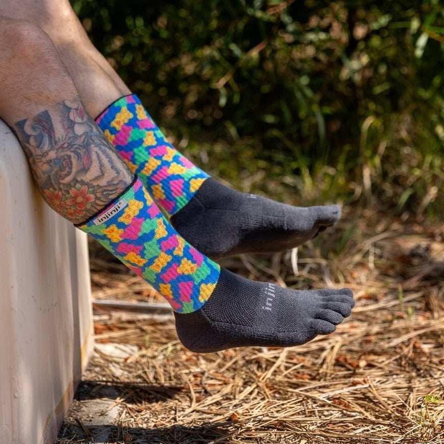 Injinji Trail Sock | Midweight | Crew Length | Gummy Bears