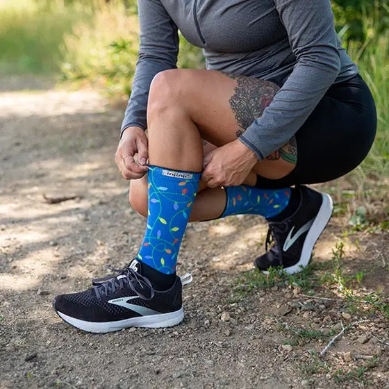 Injinji Trail Sock | Midweight | Crew Length | Lights