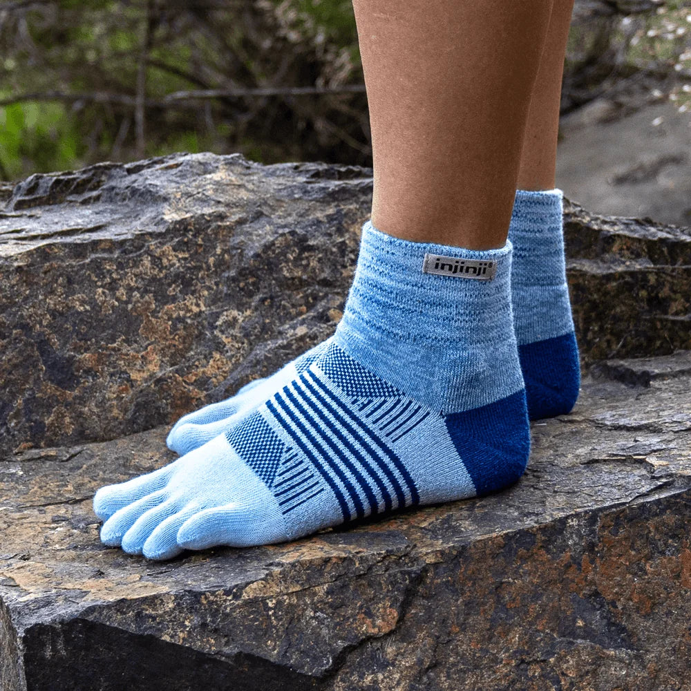 Injinji Trail Sock | Midweight | Mini-Crew | Ice | Womens