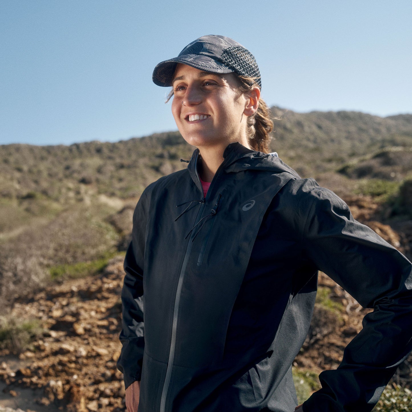 Asics Metarun Legend Waterproof Jacket | Performance Black | Womens