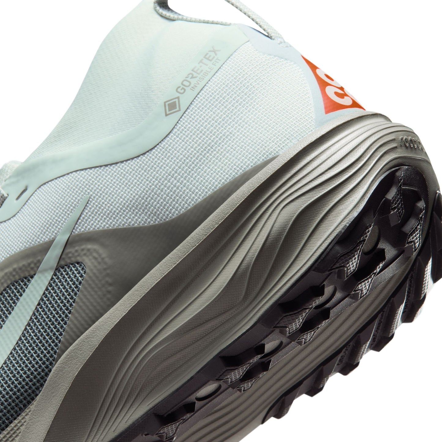 Nike ACG Pegasus Trail GORE-TEX | Light Silver / Light Army / Safety Orange | Mens
