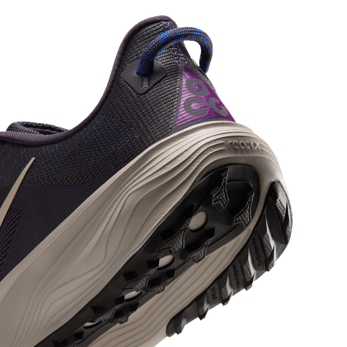 Nike ACG Pegasus Trail | Gridiron / Cream II / Racer Blue | Mens