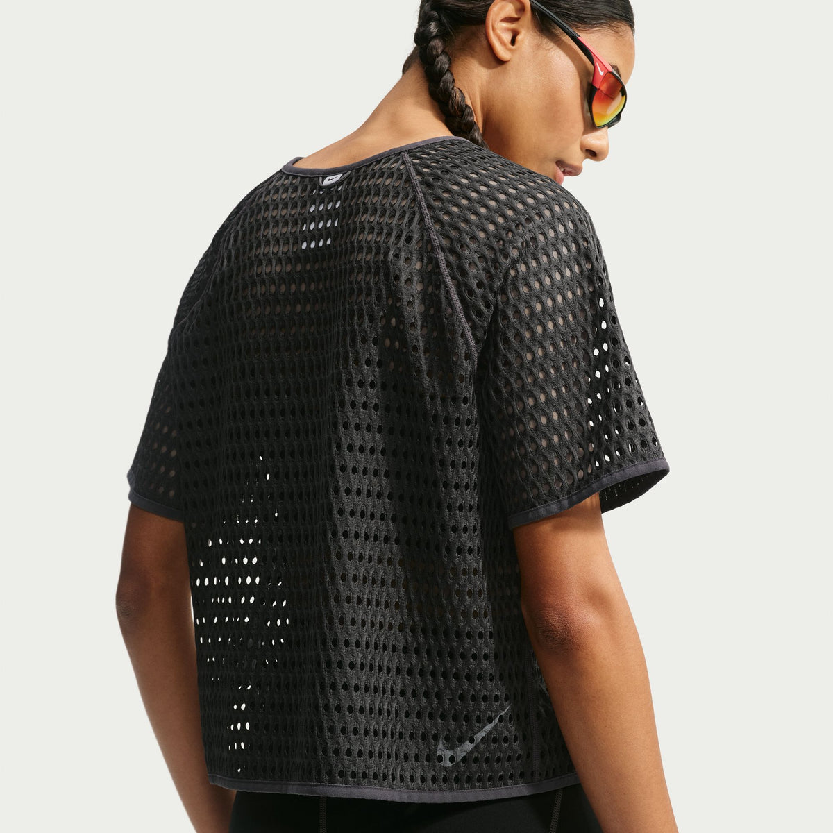 Nike ACG Radical AirFlow Short Sleeve Tee | Anthracite / Cool Grey | Womens