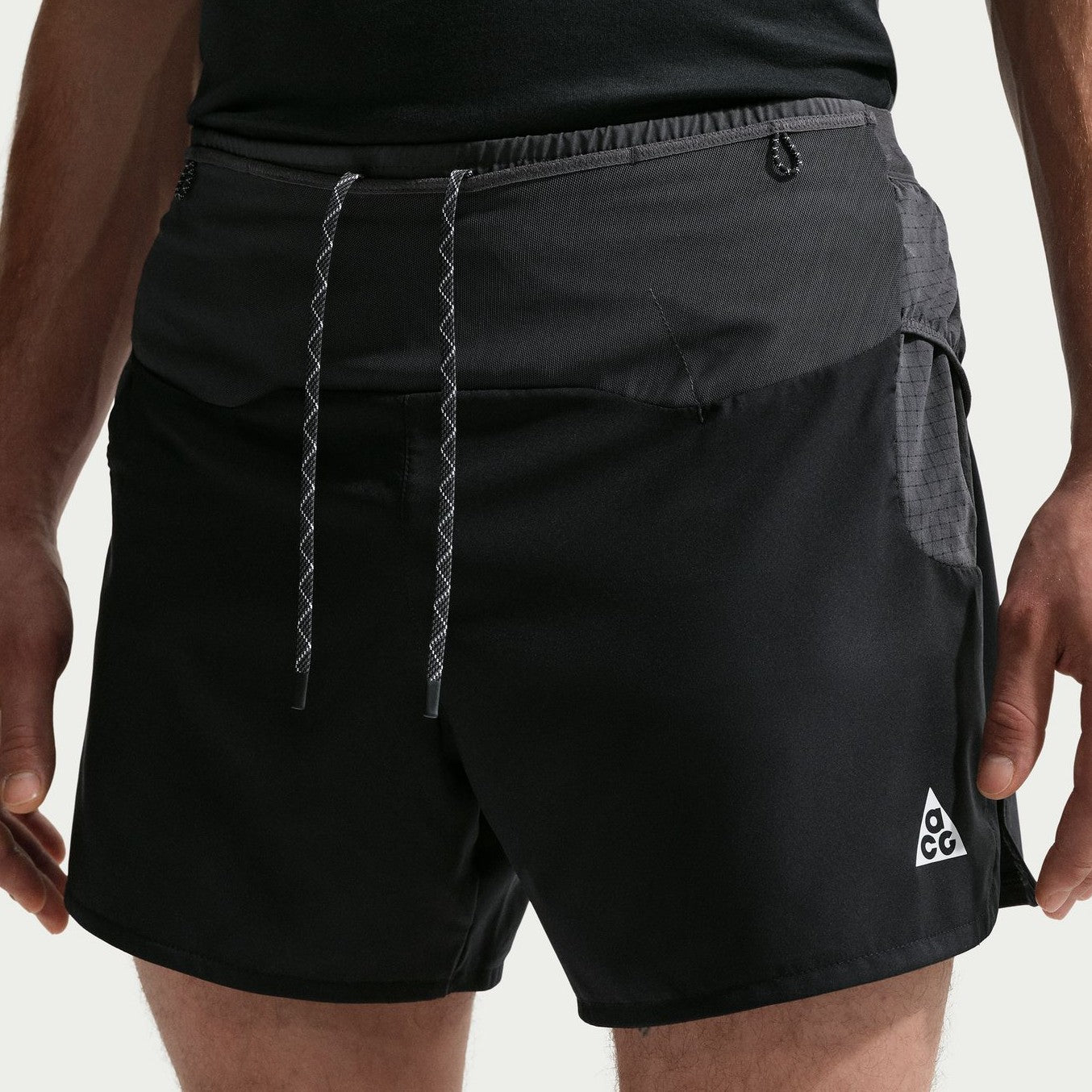 Nike ACG Second Sunrise Shorts | Black / Anthracite / Summit White | Mens