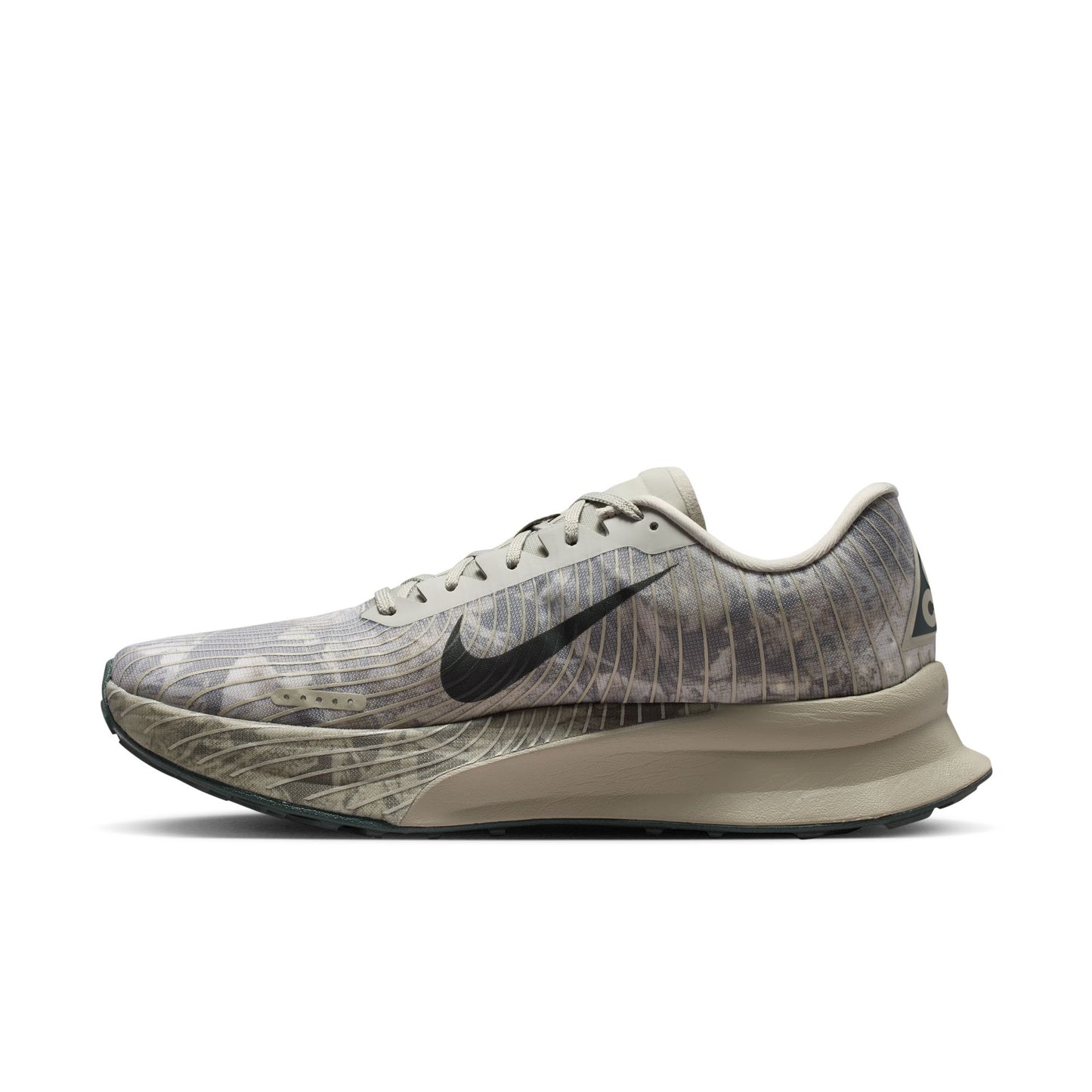 Nike ACG Ultrafly | Spruce Fog / Black Spruce / Sea Glass | Unisex